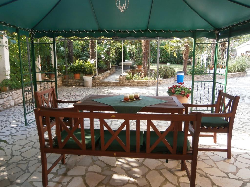 Apartments Nela بوريتش المظهر الخارجي الصورة