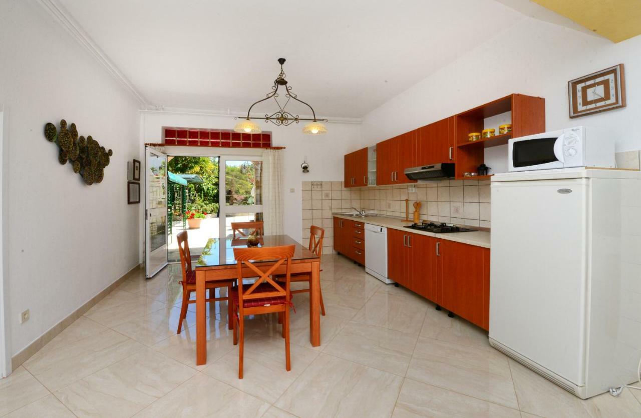 Apartments Nela بوريتش المظهر الخارجي الصورة